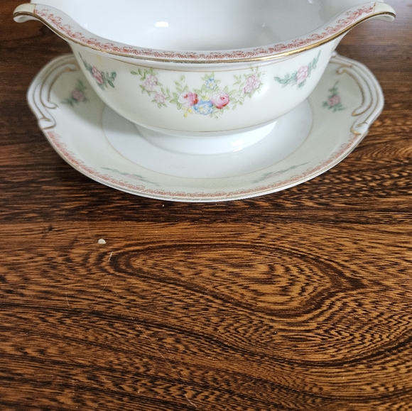 Vintage Anglesey Gravy Boat With Attached Underplate. Beautiful China From Japan - Picture 10 of 10